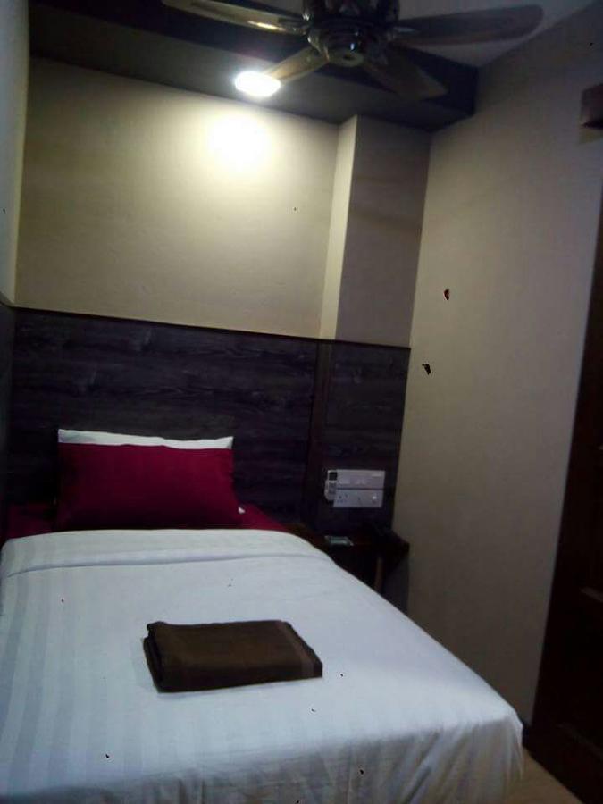 Qing Yun Resthouse -Delima Satu Hotel Kampong Serusup Kamer foto