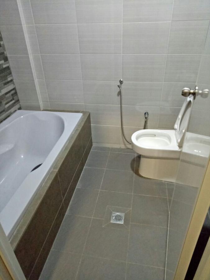 Qing Yun Resthouse -Delima Satu Hotel Kampong Serusup Buitenkant foto